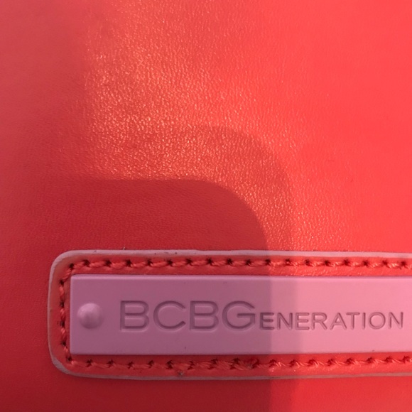 BCBG Generation light coral w/pink trim tote - Picture 4 of 6